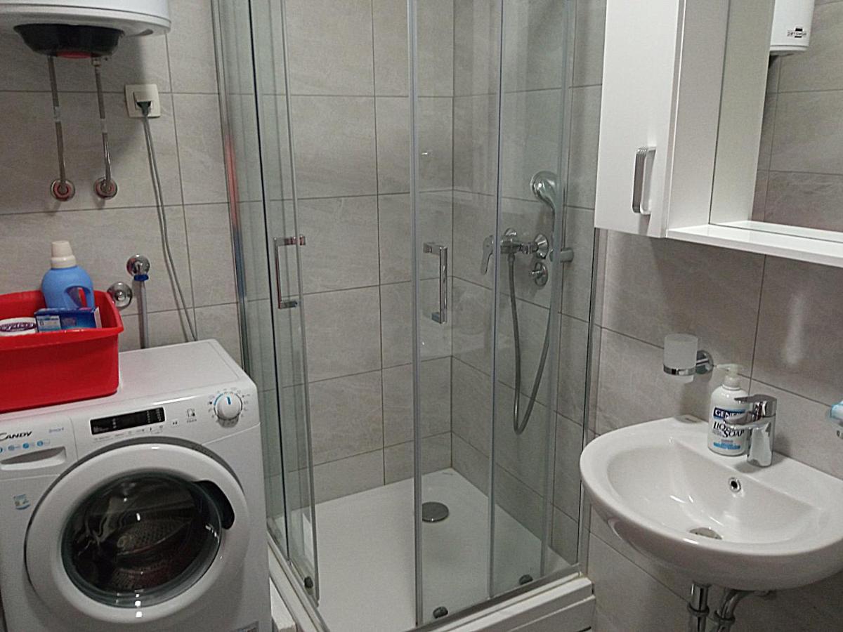 Aga Apartman 波德戈里察 外观 照片